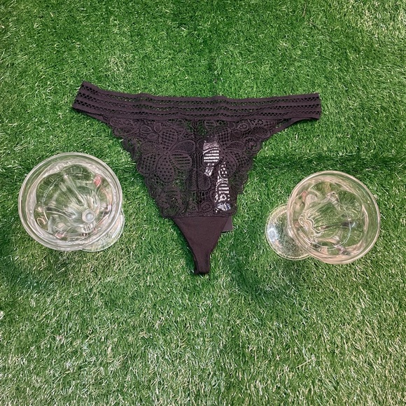 Huit Paris underwear/Panties - Picture 2 of 5